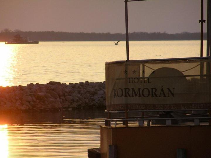 Hotel Kormoran Šamorín Εξωτερικό φωτογραφία